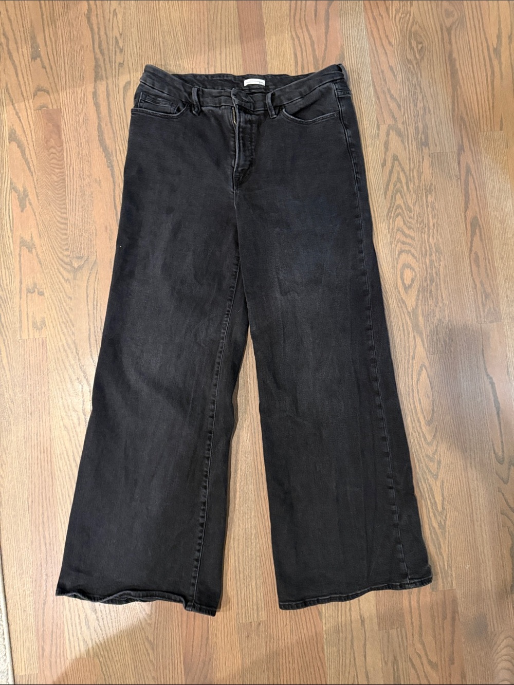 Good American good skate wide leg. Black jean. Size 15